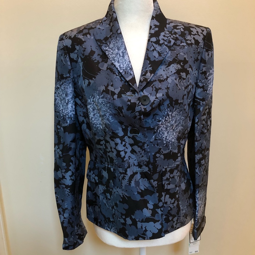 Floral blue and gray blazer